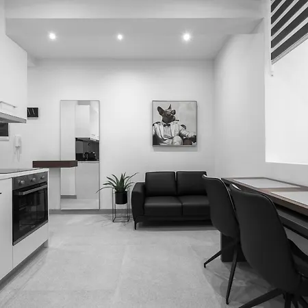New Era, Nilie Hospitality Mgmt Apartment